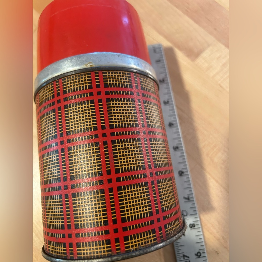 Vintage Aladdin thermos with wide mouth. Classic! Great condition!